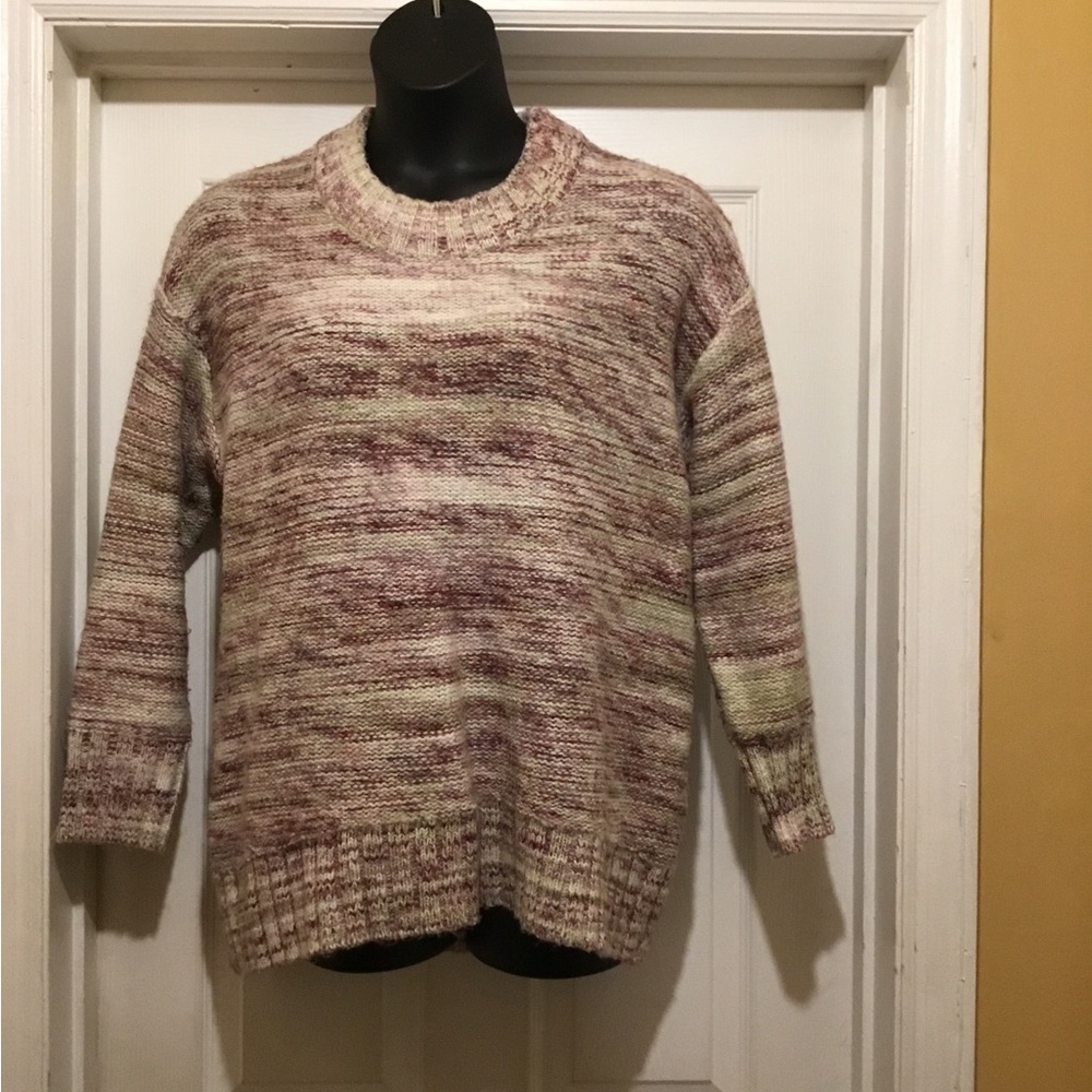 Old Navy Crew Neck Sweater